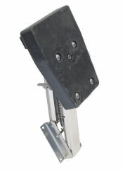 Outbord motor bracket with plastic plate
